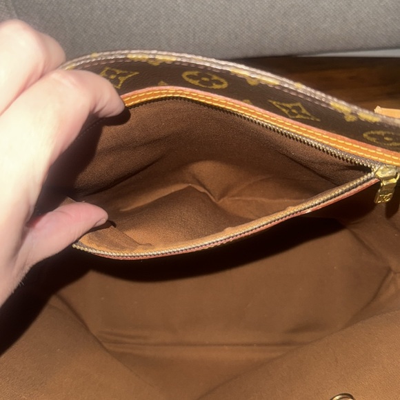 LOUIS VUITTON Authentic Vintage Sac Shopper Tote Monogram MB1908 and LV dustbag - Picture 10 of 17